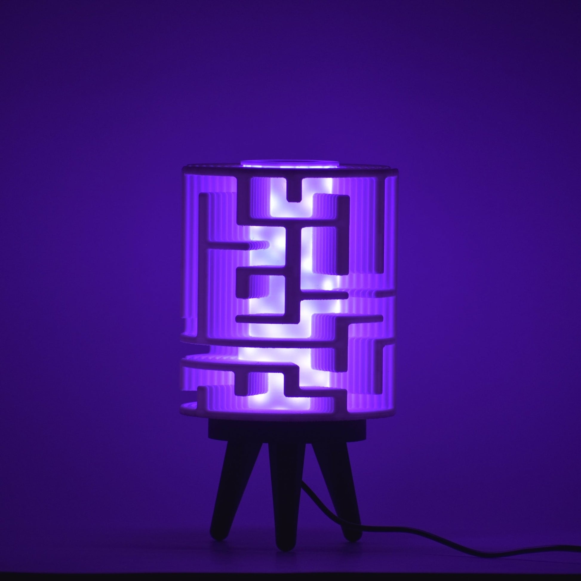 Cypher Table Lamp - Lumenix