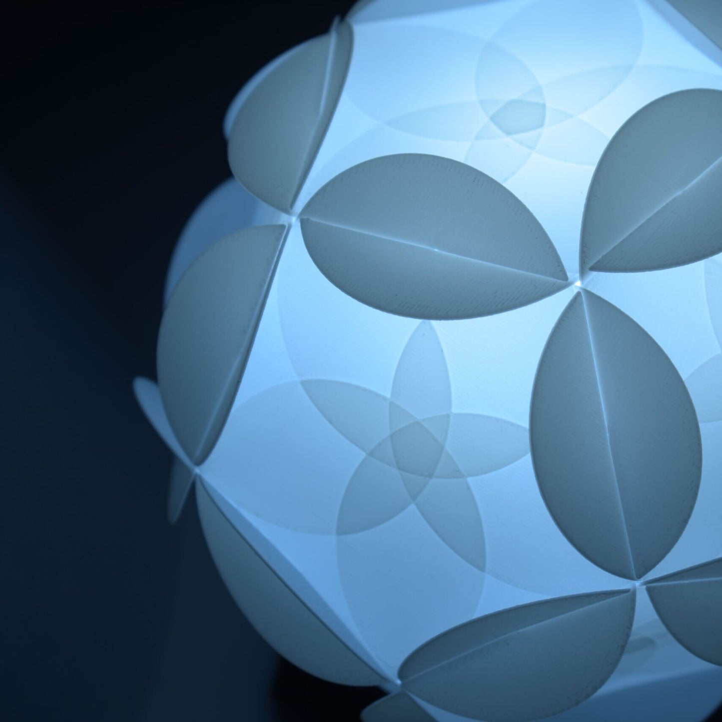 Nexus Table Lamp - Lumenix